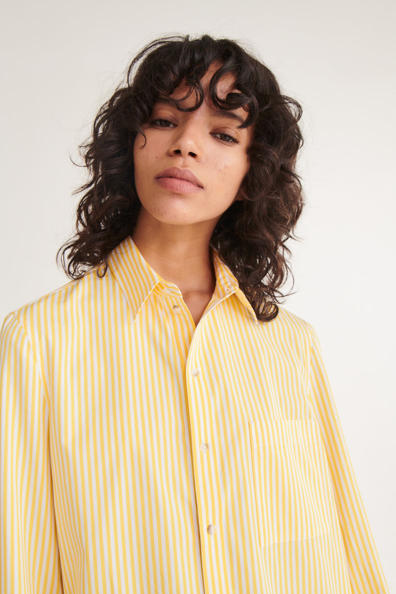 THE LONG SHIRT <br> Popelin Yellow Stripes